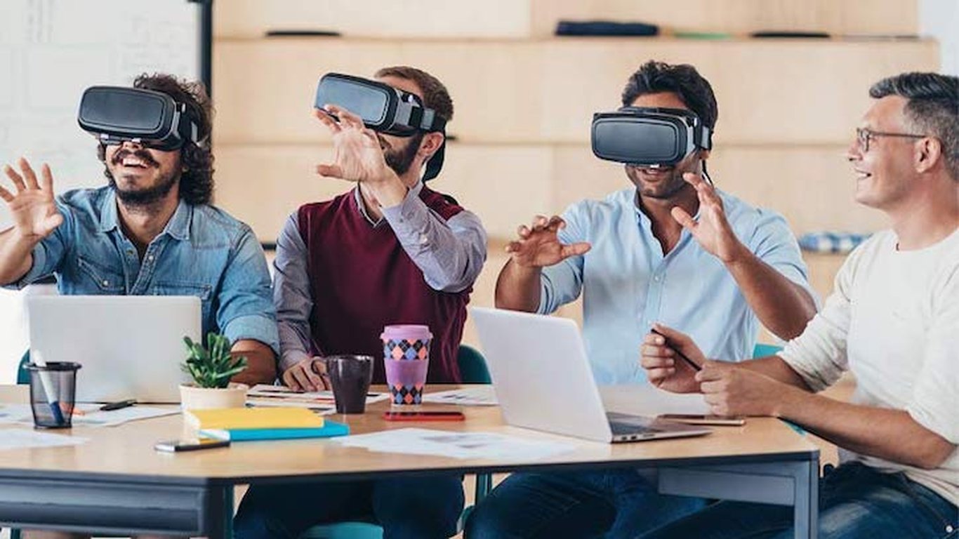 The Impact of Virtual Reality on Business Training