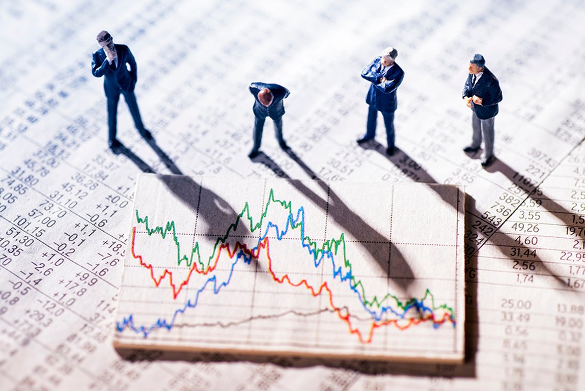 Financial Strategies for Economic Uncertainty
