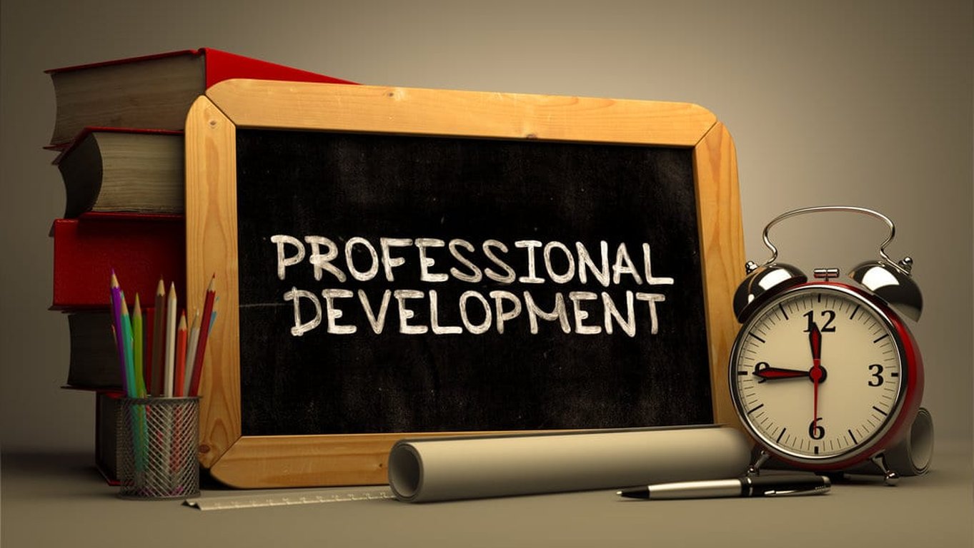 Achieving Excellence in Professional Development: Al Mithaq Institute's Guide