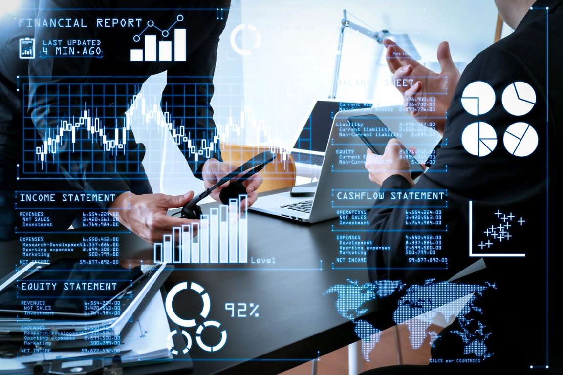 تطوير الفطنة التجارية للتقدم المهني