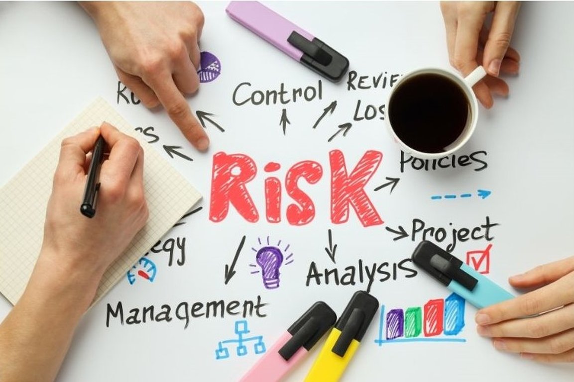Strategic Communication During Crisis: Protecting Reputation and Building Trust