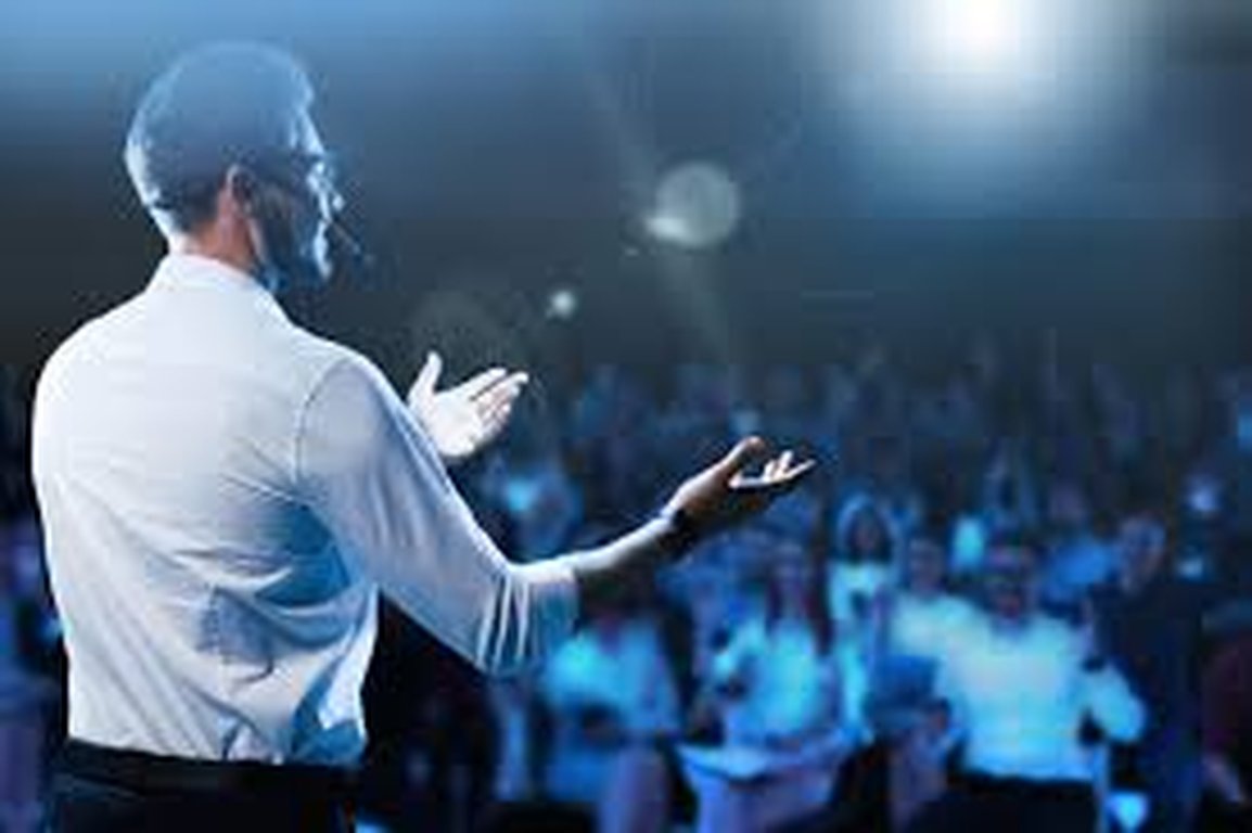 Public Speaking Mastery for Career Advancement